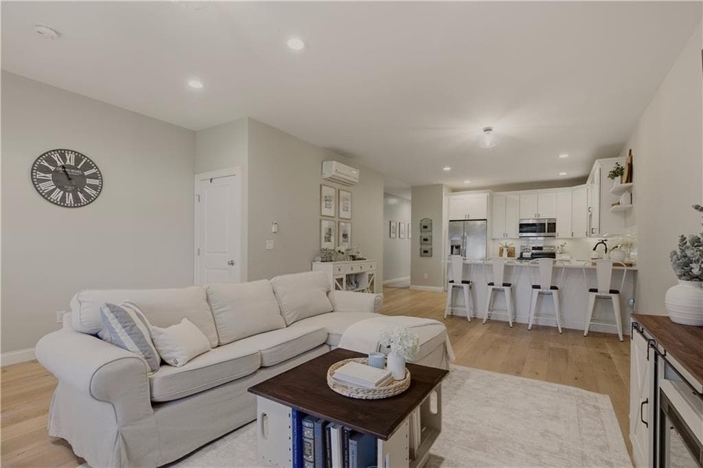 94 Sandy Point Farm Road UNIT #6 photo 10
