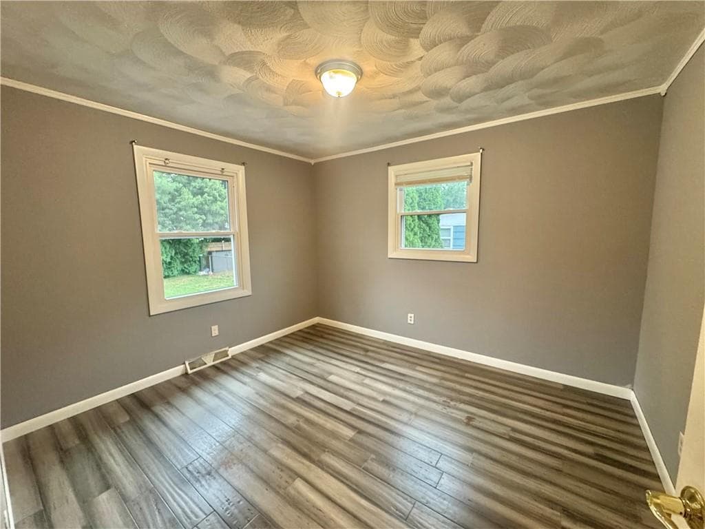 Single Family Residence at 42 Locust Glen Drive, Cranston, photo 11 of 22