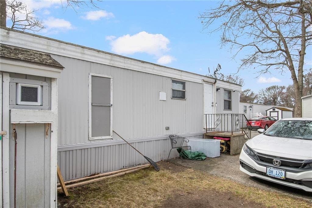719 Forest Park photo 6