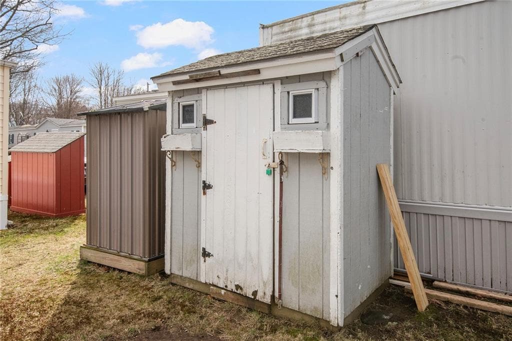 719 Forest Park photo 13