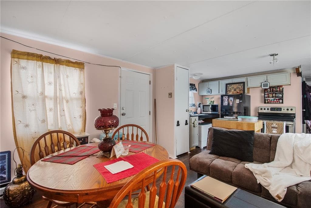 719 Forest Park photo 16