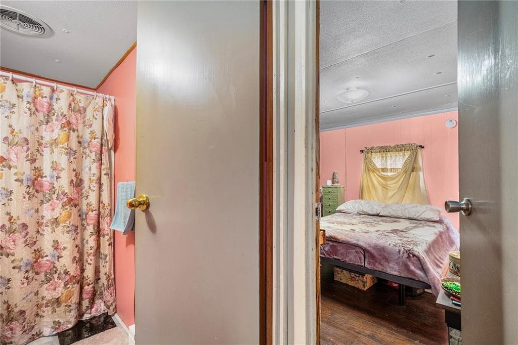 719 Forest Park photo 28
