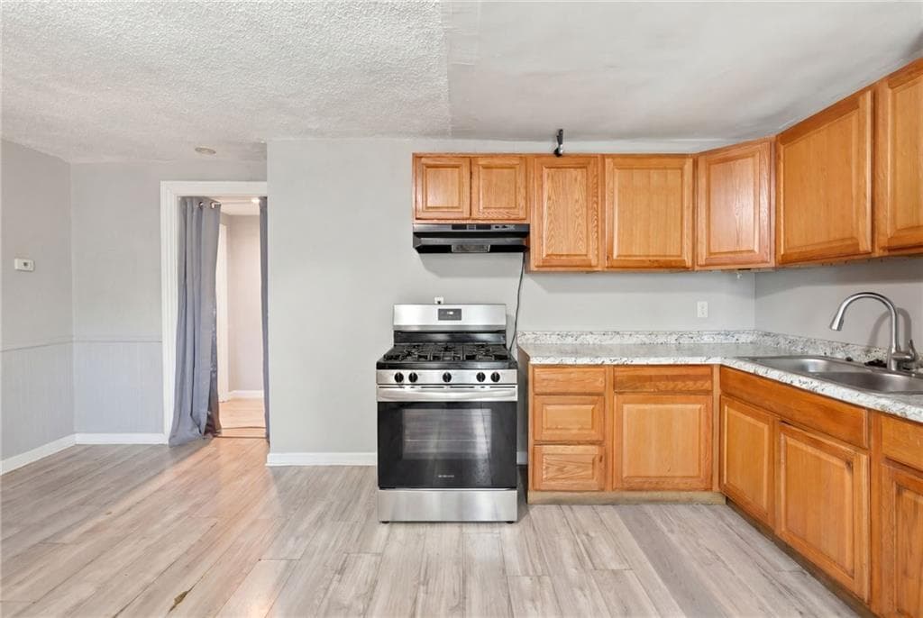 Multi Family at 21 Sackett Street Street, Providence, photo 18 of 36