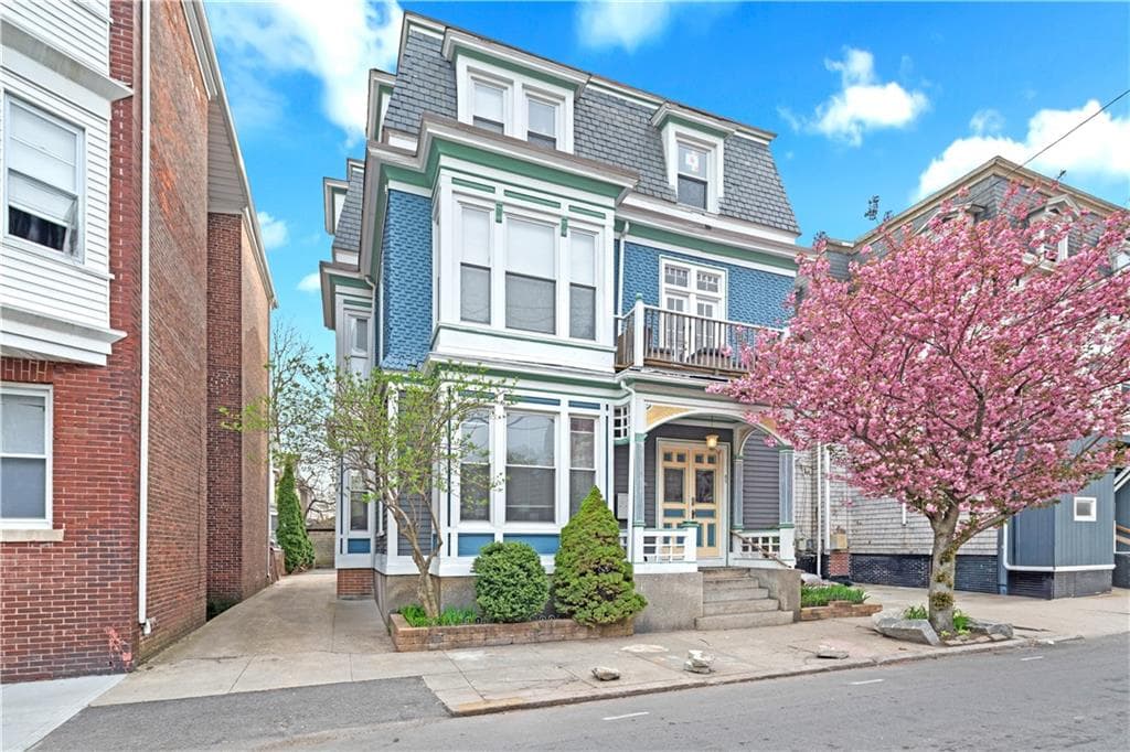 65 America Street