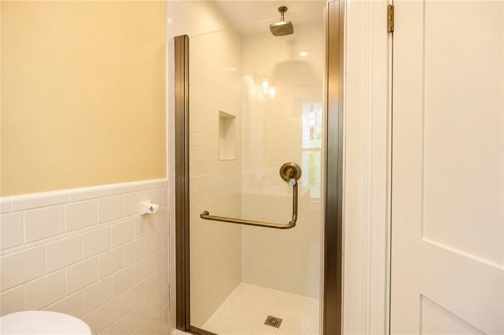 Single Family Residence at 15 Redfern Street, North Providence, photo 12 of 43