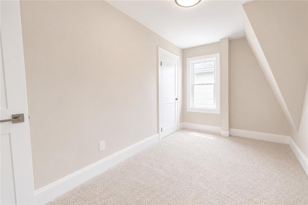 Single Family Residence at 15 Redfern Street, North Providence, photo 26 of 43