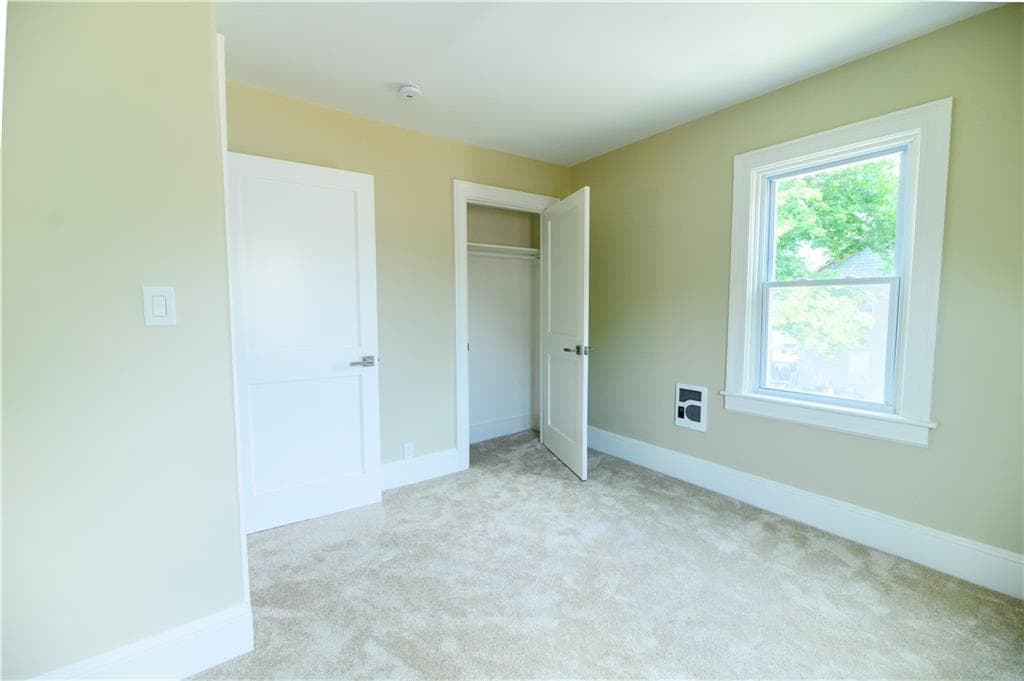 Single Family Residence at 15 Redfern Street, North Providence, photo 30 of 43