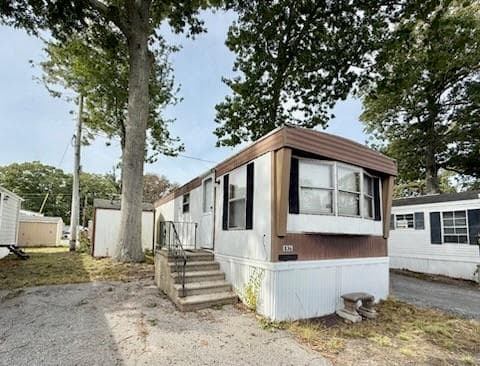 836 Forest Park Avenue