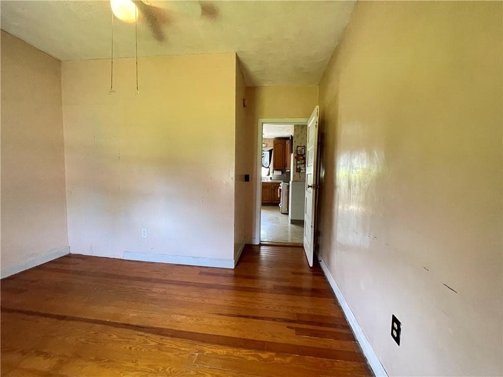 Single Family Residence at 66 Sherry Avenue, Bristol, photo 9 of 24