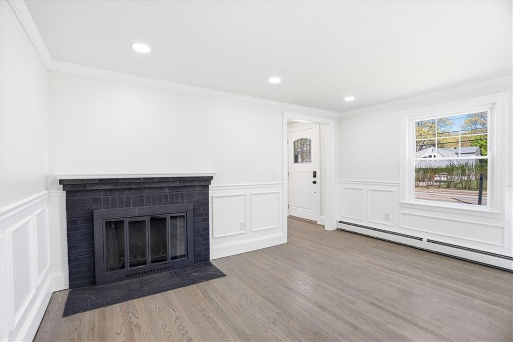 Single Family Residence at 45 Metropolitian park Drive, East Providence, photo 7 of 29