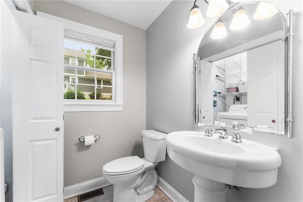20 Wheelock Avenue photo 13