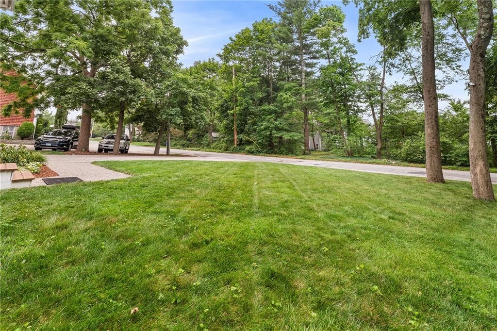 20 Wheelock Avenue photo 28