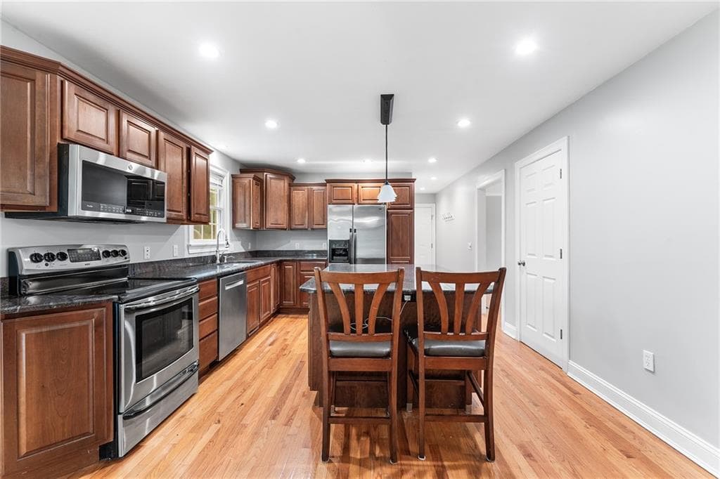 20 Wheelock Avenue photo 11