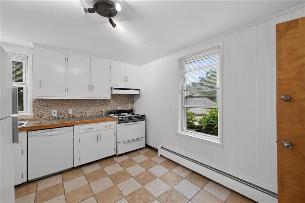 Multi Family at 68 9th Street, Providence, photo 23 of 43