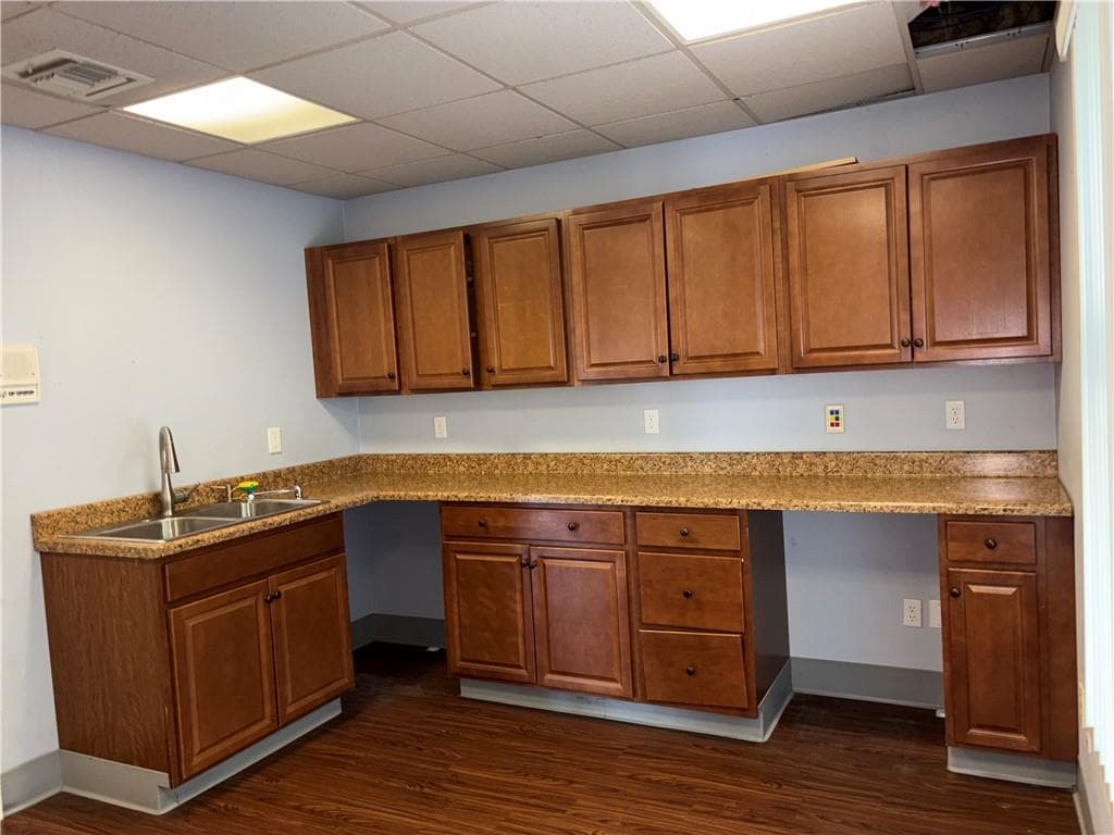 1119 Reservoir Avenue UNIT B photo 8