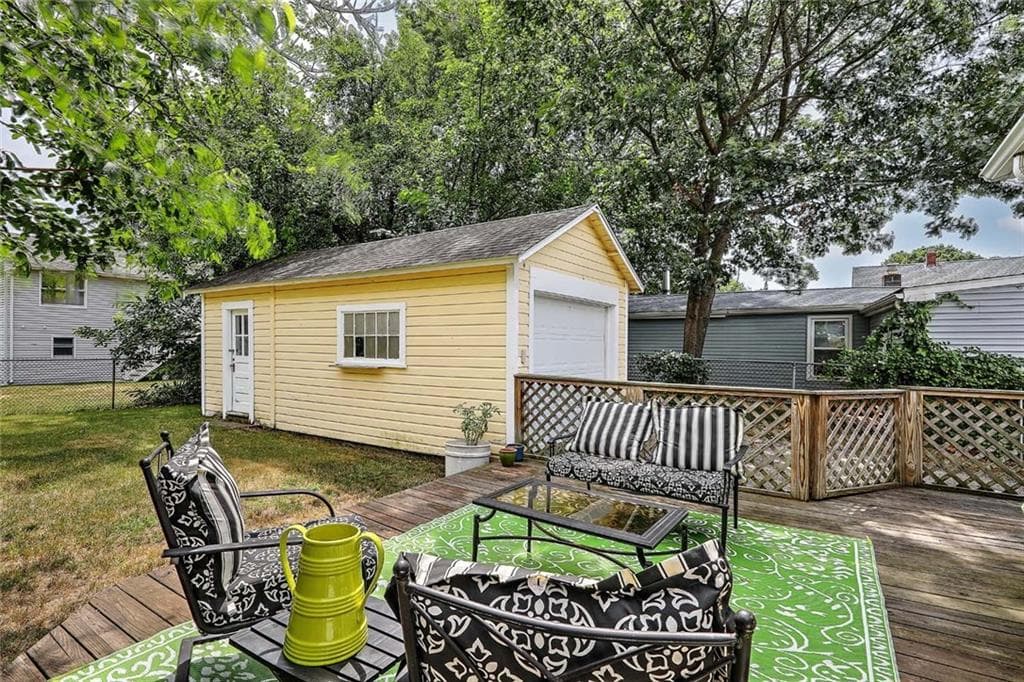59 Booth Avenue photo 27