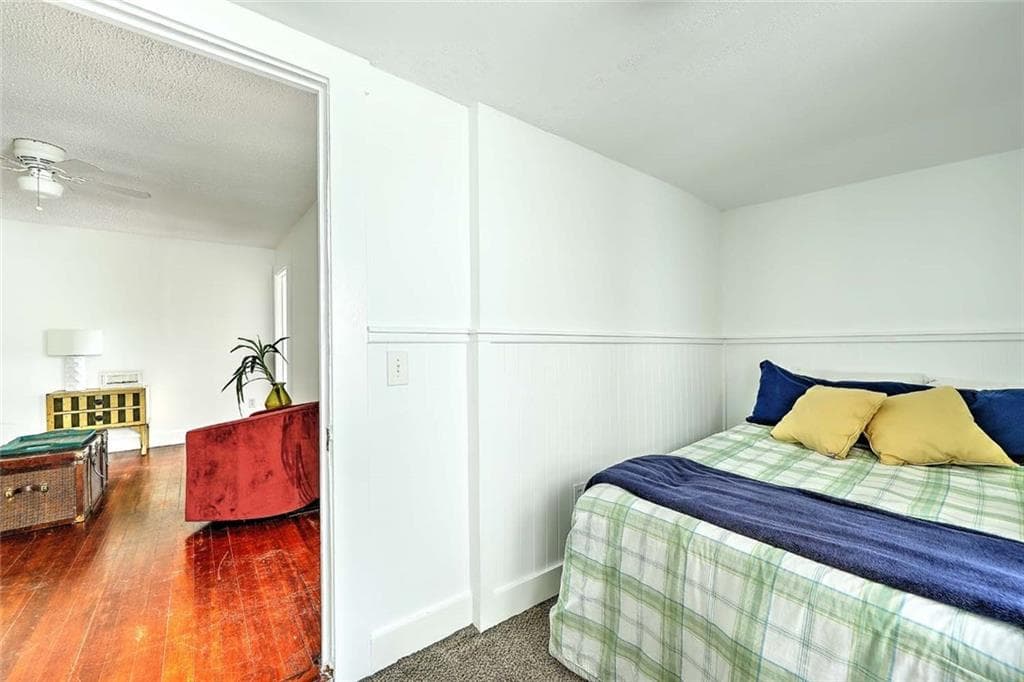 59 Booth Avenue photo 35