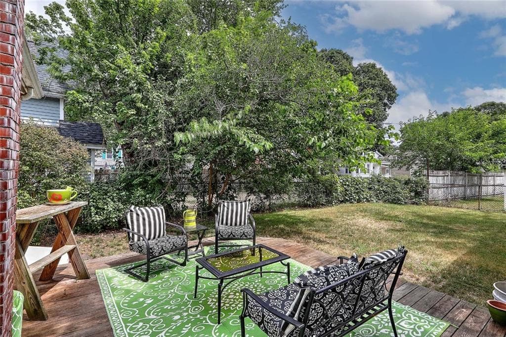 59 Booth Avenue photo 31