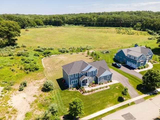 79 Explorer Drive photo 41