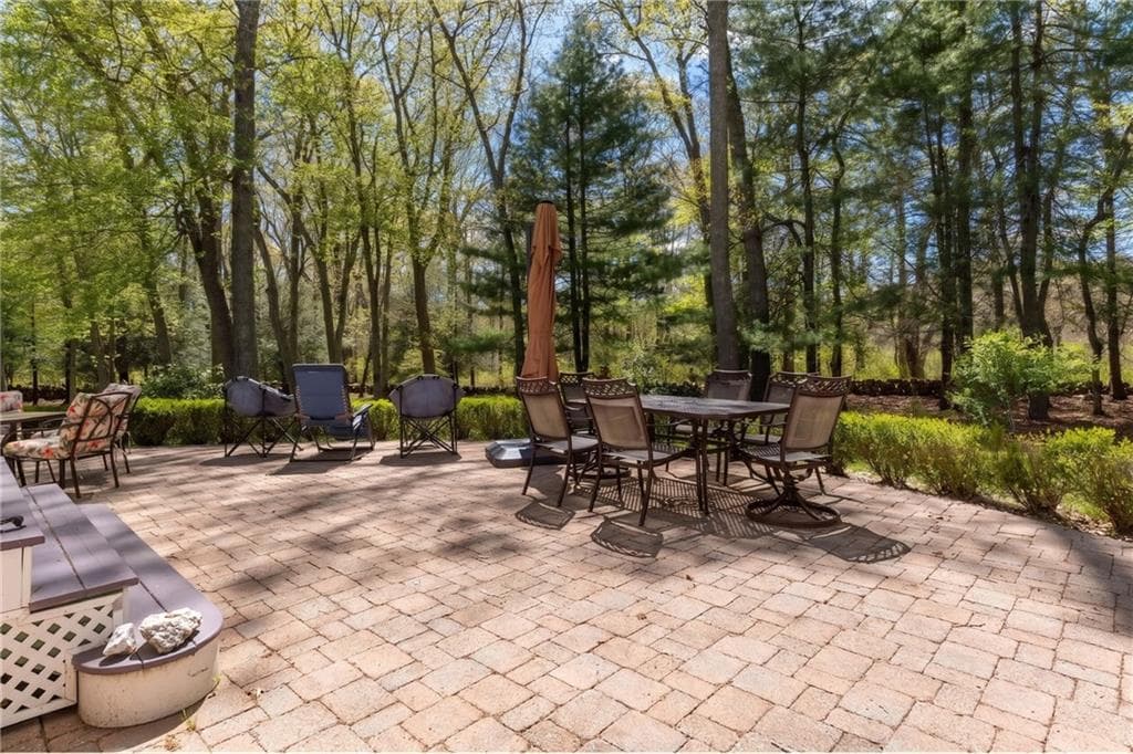 Single Family Residence at 102 Woodbine Road, South Kingstown, photo 37 of 42