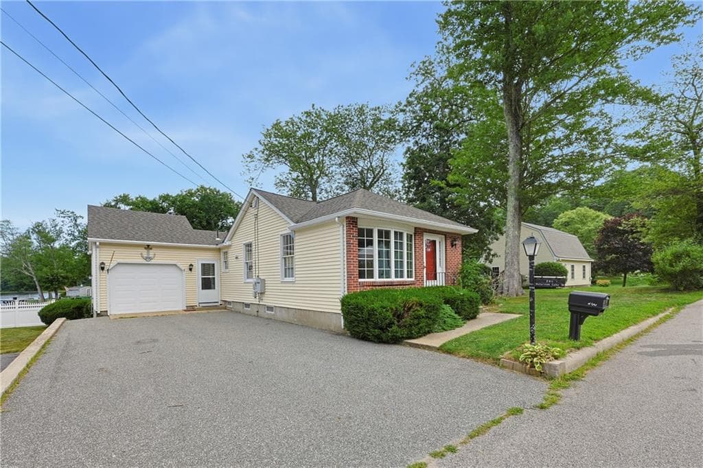 200 Waterman Lake Drive photo 9