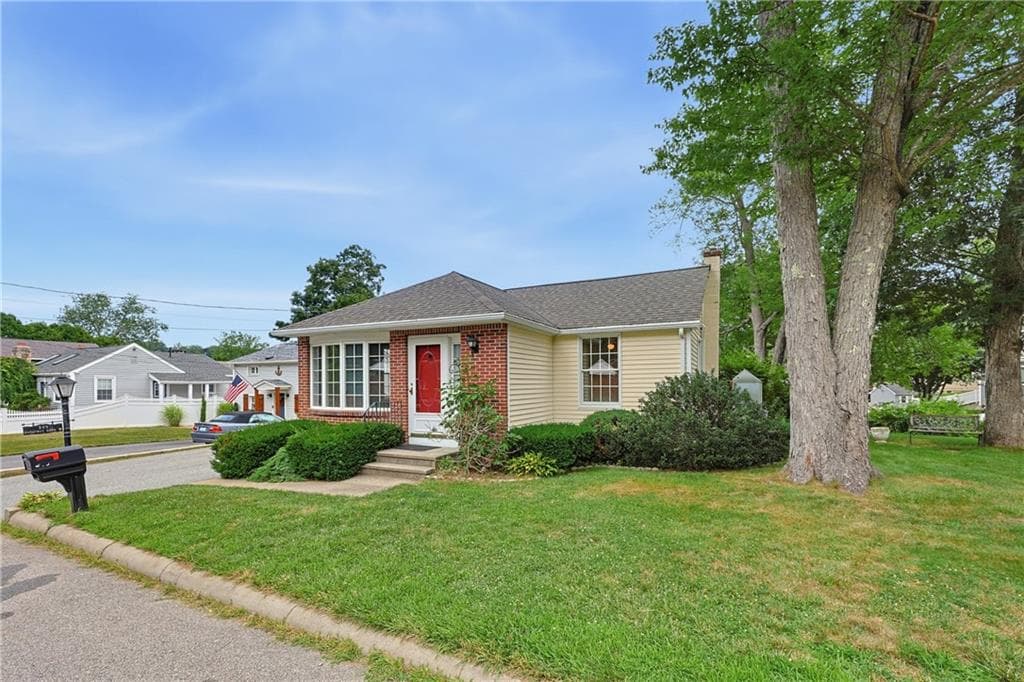 200 Waterman Lake Drive photo 8