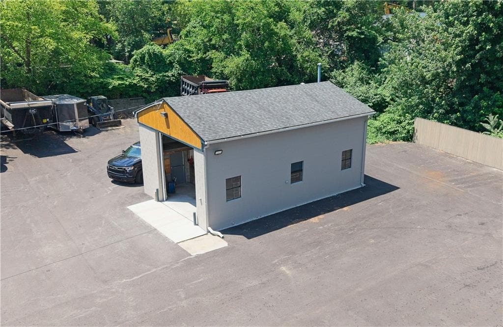 41 Starr Street photo 12