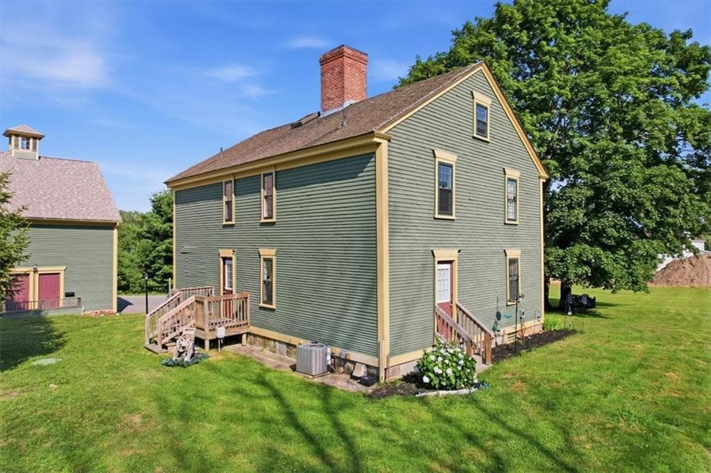 32 Equestrian Way photo 7
