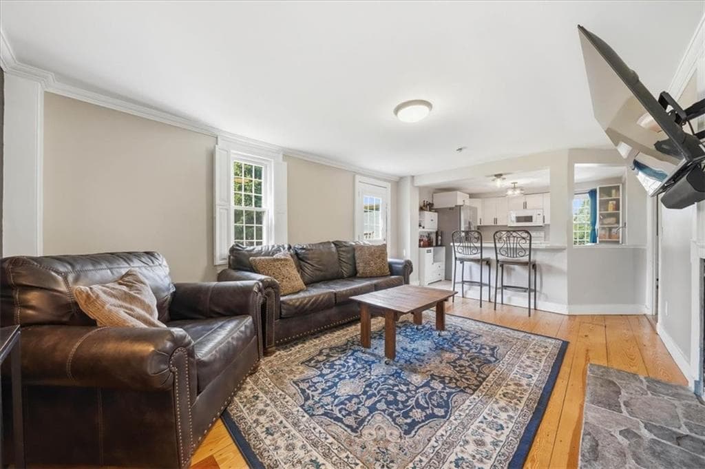 32 Equestrian Way photo 14