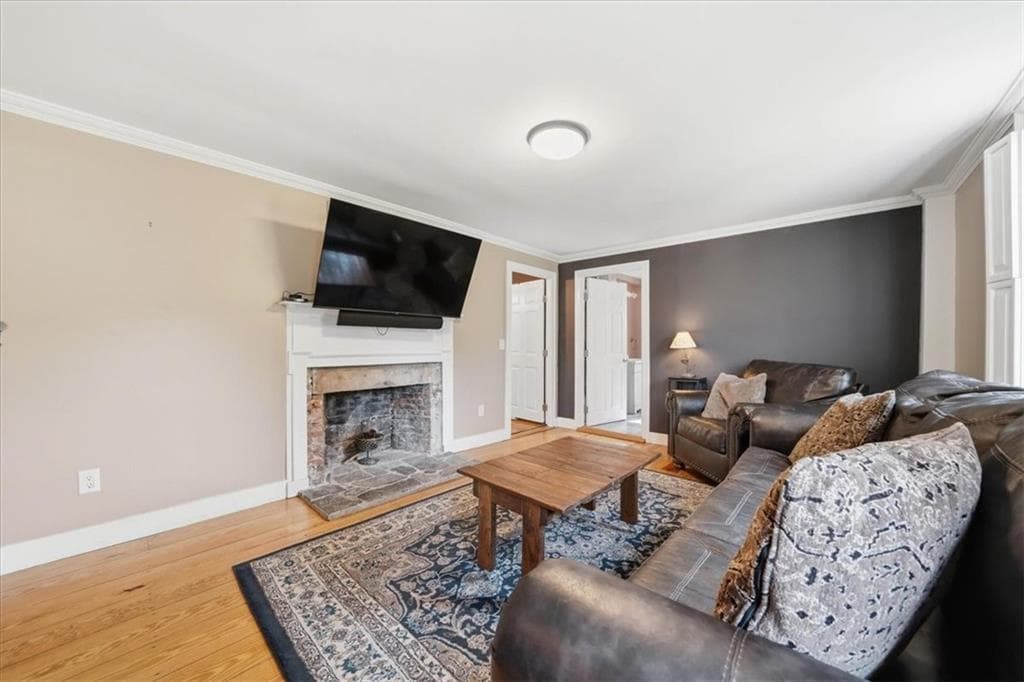32 Equestrian Way photo 15