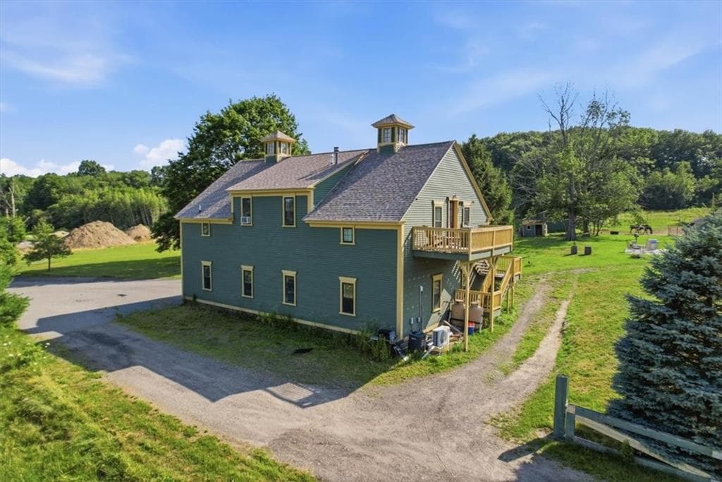 32 Equestrian Way photo 25