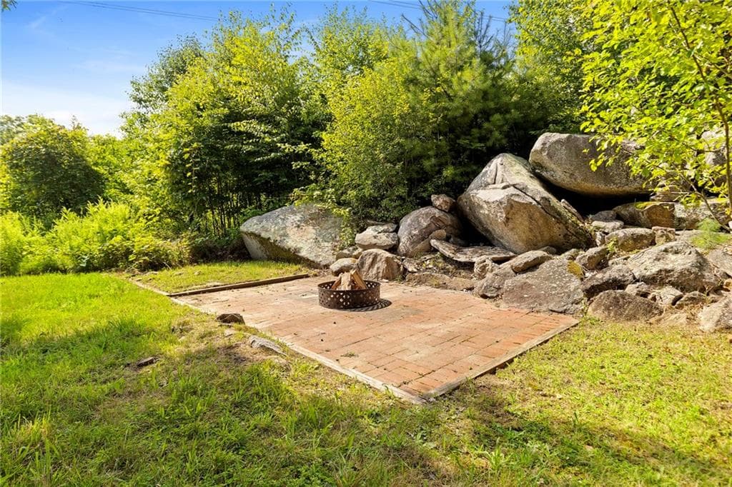 1524 Round Top Road photo 47