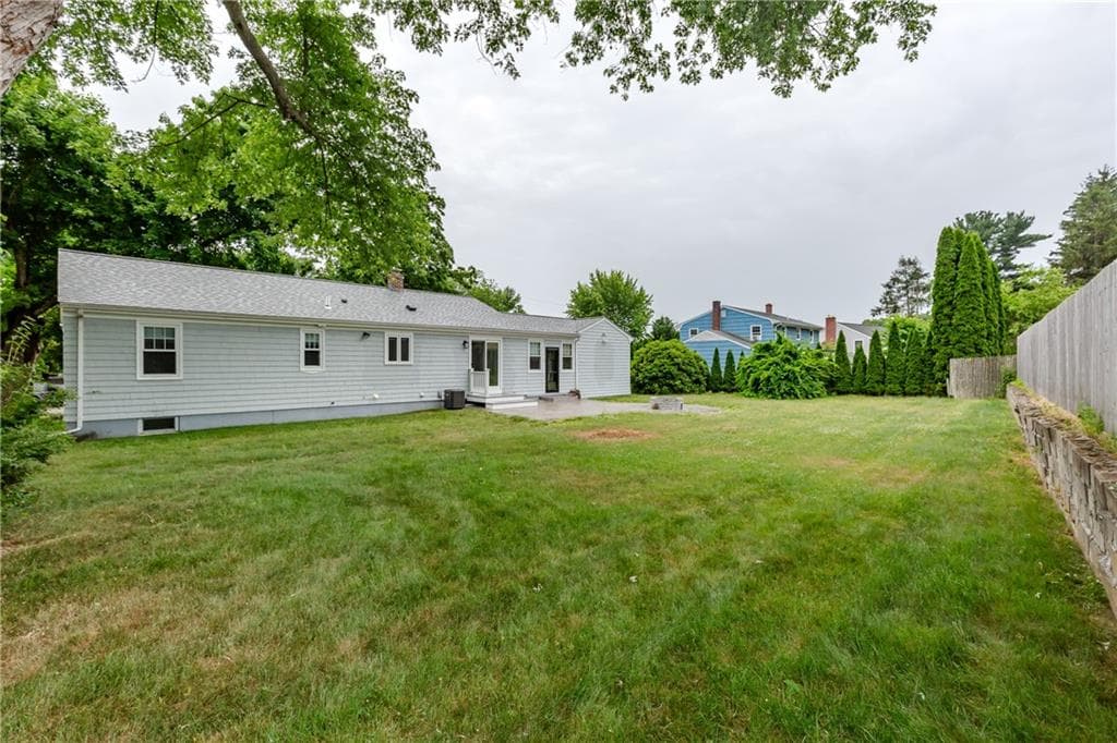 8 Barnes Street photo 42