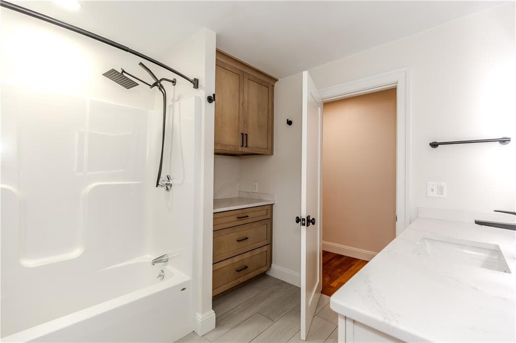 8 Barnes Street photo 24