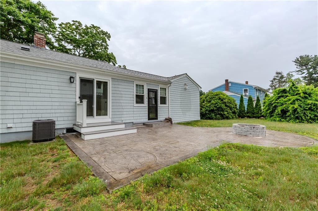 8 Barnes Street photo 40