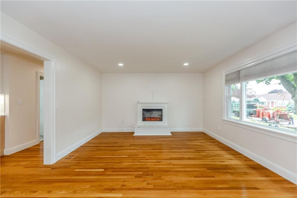 8 Barnes Street photo 21