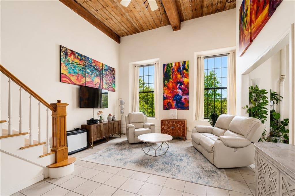 15 Higgins Street UNIT 324