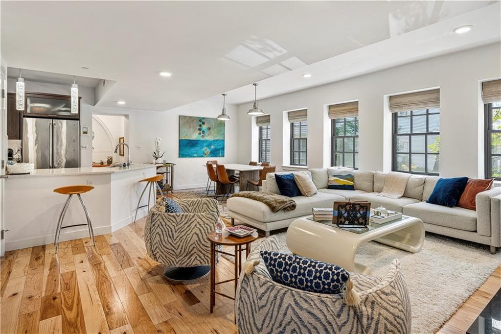 27 High Street UNIT 2 photo 6
