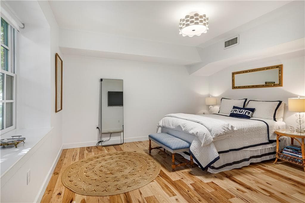 27 High Street UNIT 2 photo 32