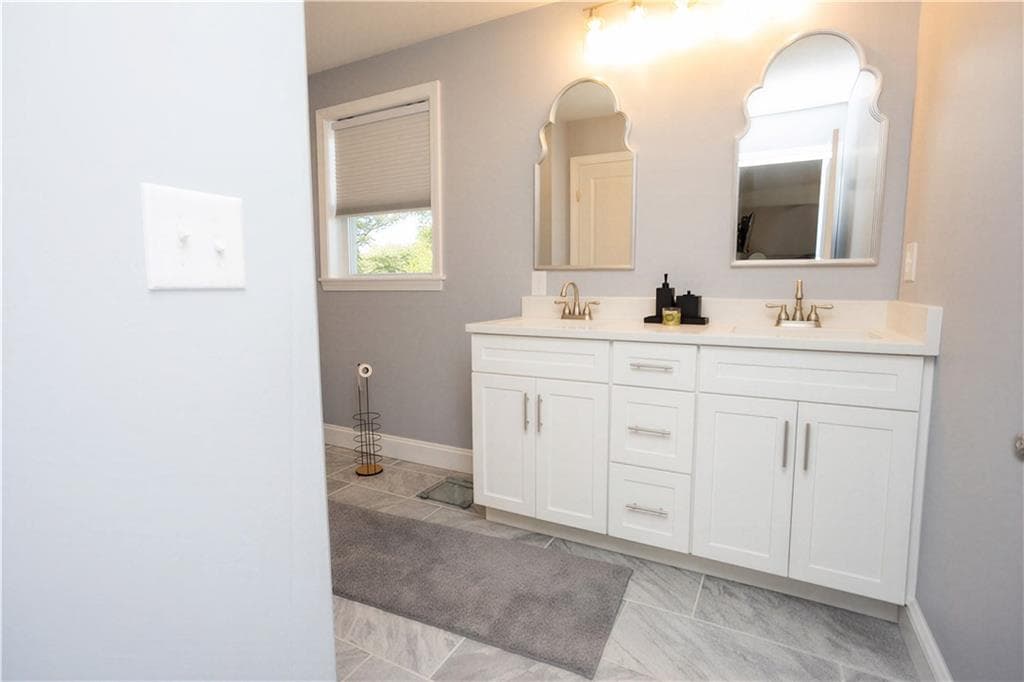 Single Family Residence at 209 Curran Road, Cumberland, photo 20 of 42