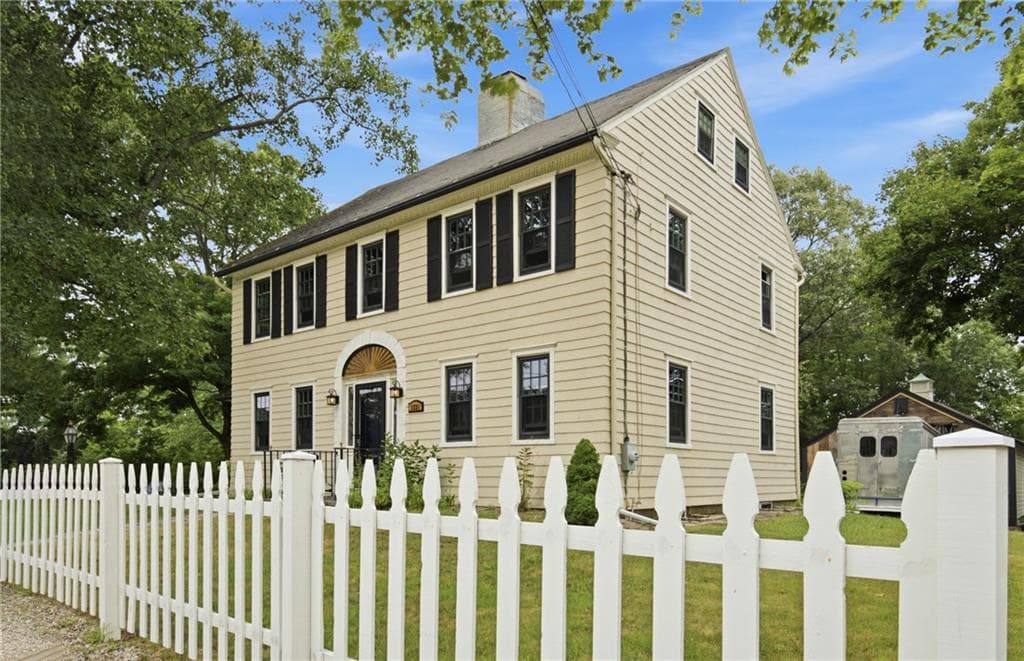 1331 New London Avenue photo 5