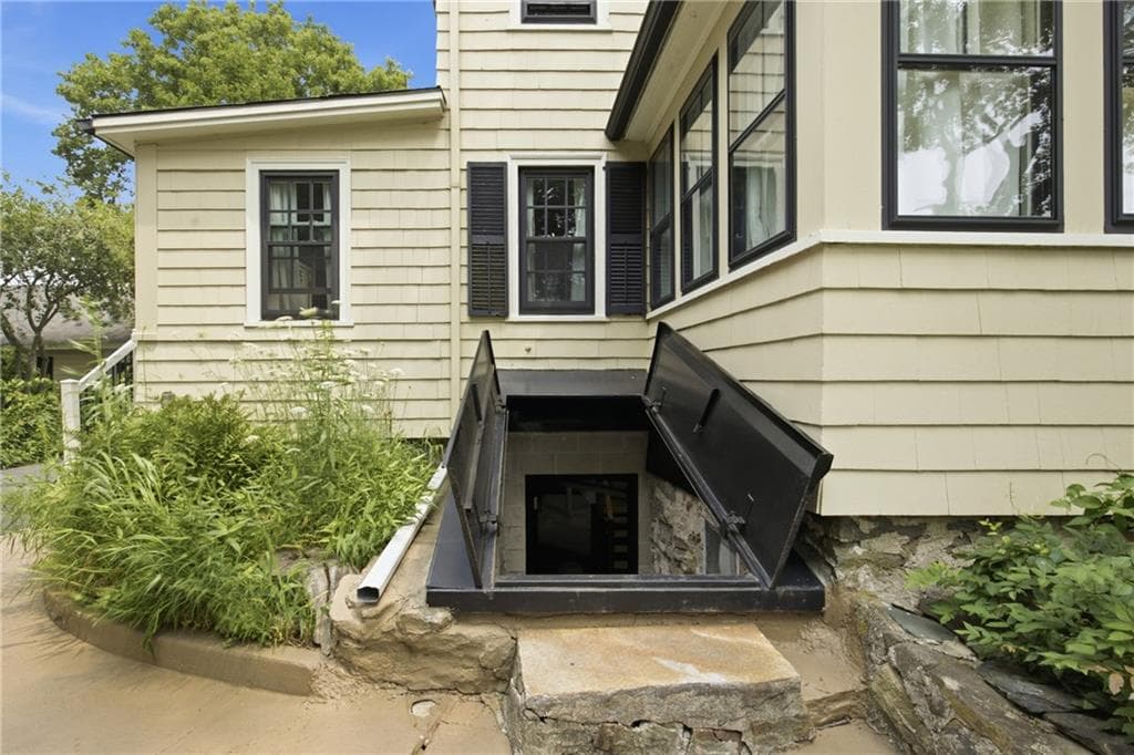 1331 New London Avenue photo 33