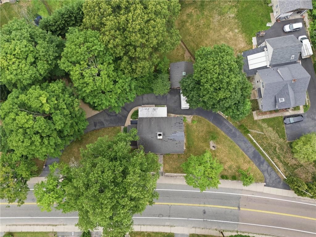 1331 New London Avenue photo 41