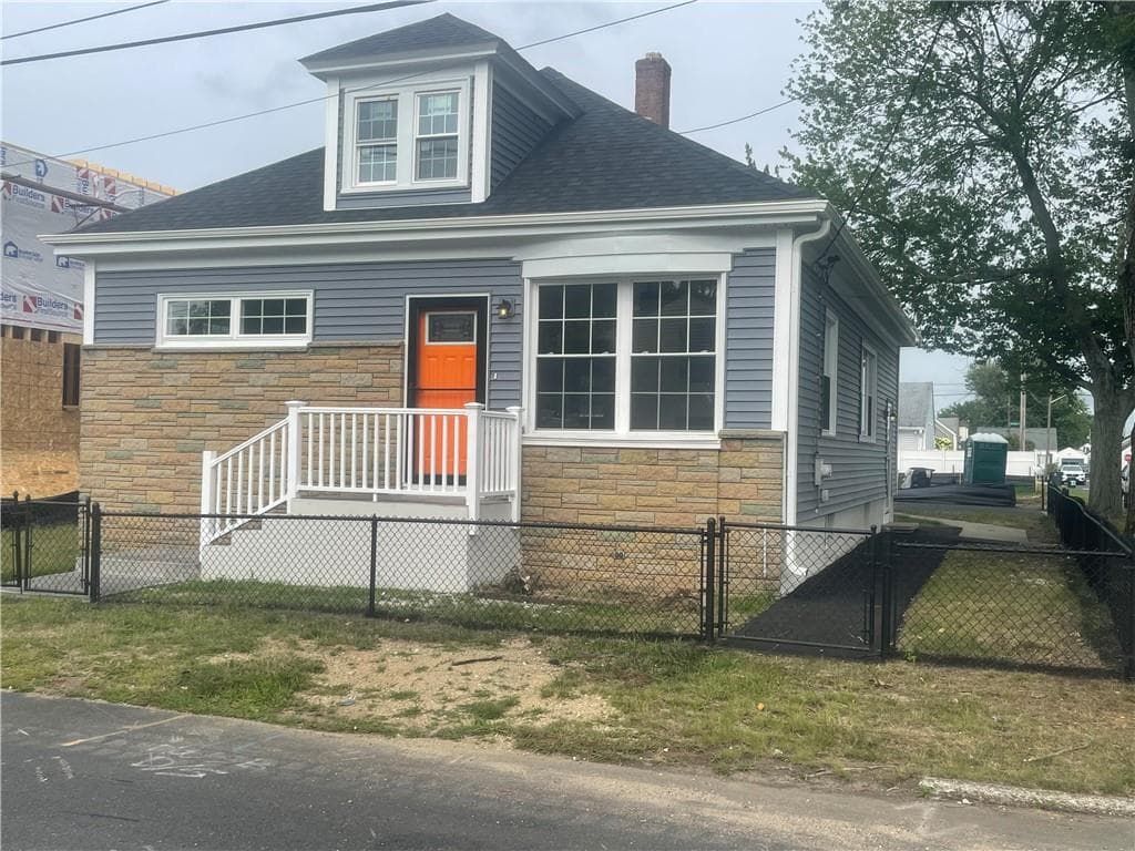 51 Rosella Avenue