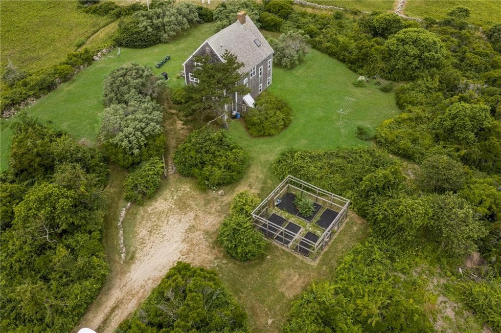 1409 Cooneymus Road photo 5