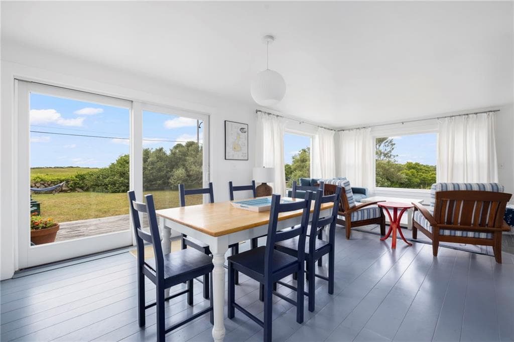1409 Cooneymus Road photo 18