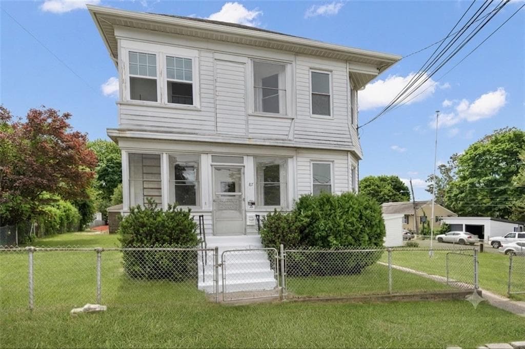 87 Lyman Avenue