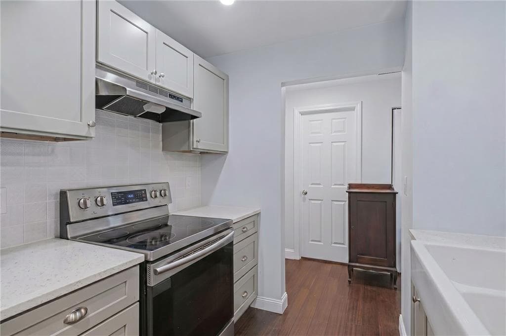 300 Front Street UNIT 512 photo 8