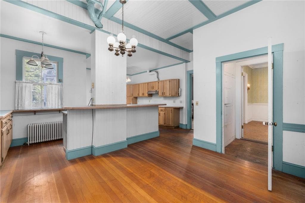 36 Ayrault Street photo 17