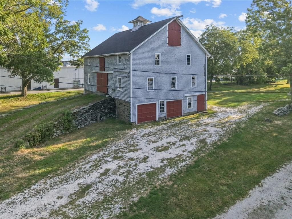2967 East Main Road photo 14